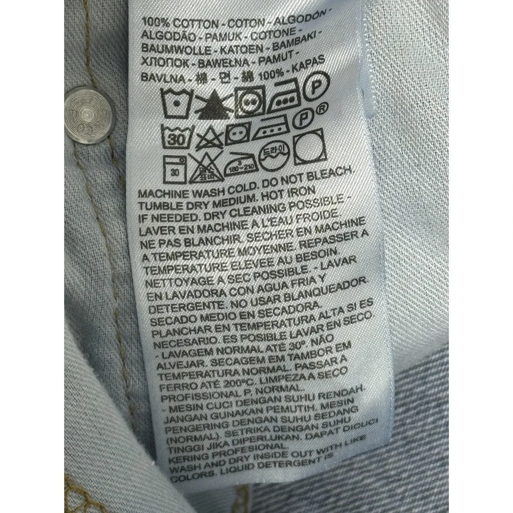 Levis brand levi
